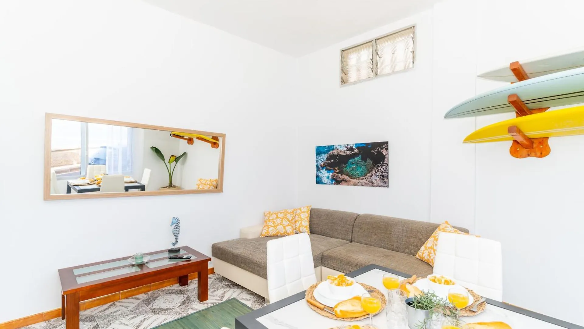 Callao Surf House Punta Del Hidalgo 0*,  Spain